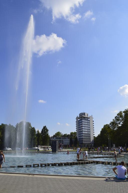 Hotel Nagyerdo Дебрецен Экстерьер фото