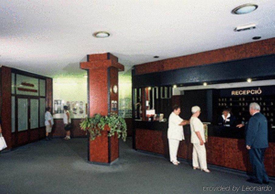 Hotel Nagyerdo Дебрецен Экстерьер фото