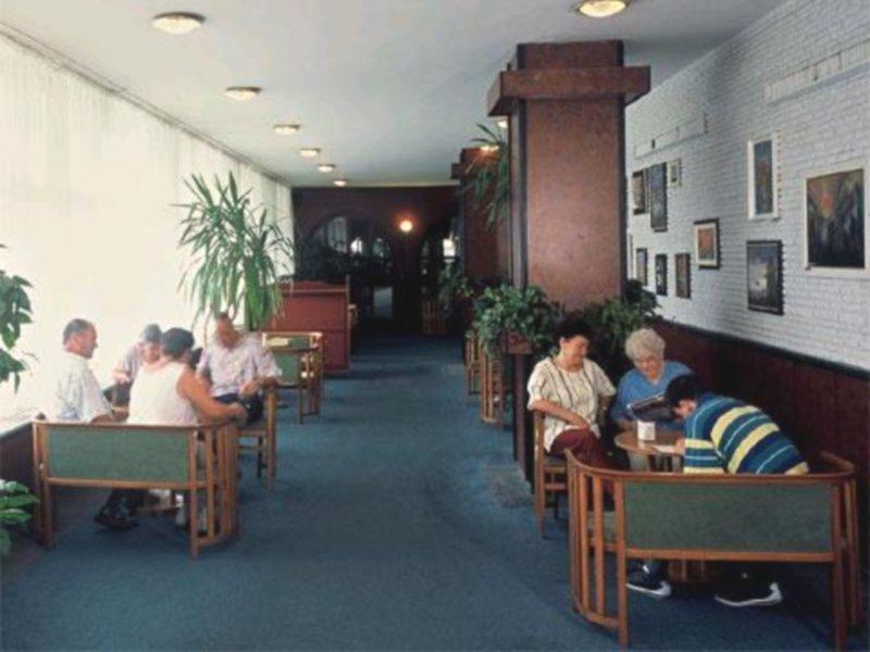 Hotel Nagyerdo Дебрецен Экстерьер фото