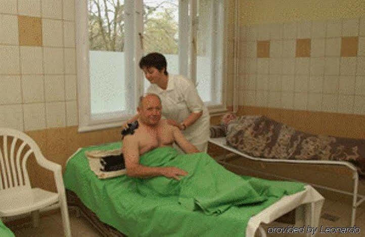 Hotel Nagyerdo Дебрецен Экстерьер фото